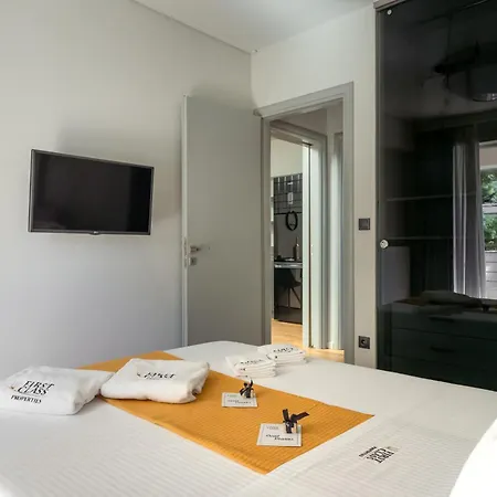Elliniko Luxury *